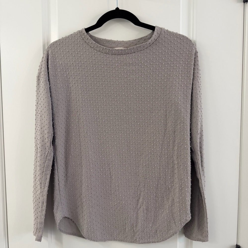 Wilfred Textured Top in Gray